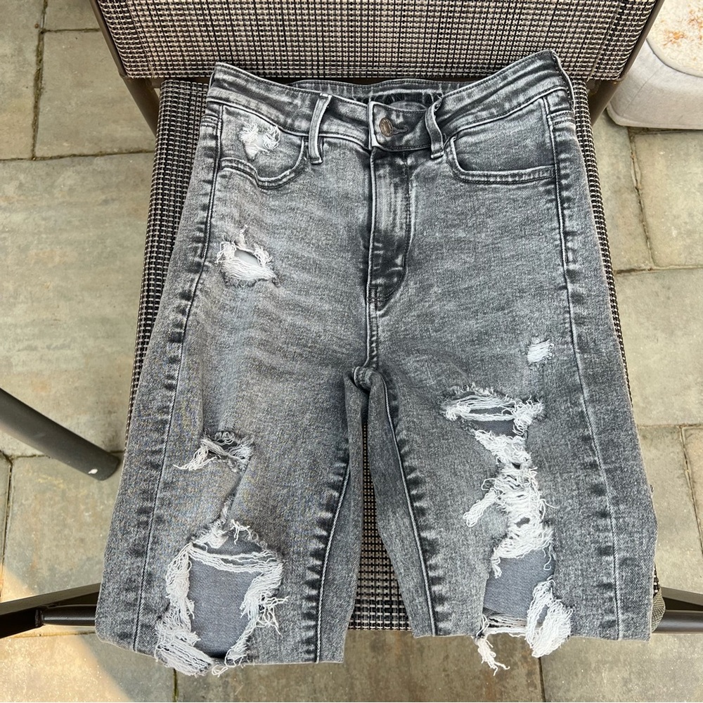 American Eagle Outfitters Ne(x)t Level Stretch Distressed Denim Jeans Size 2.
